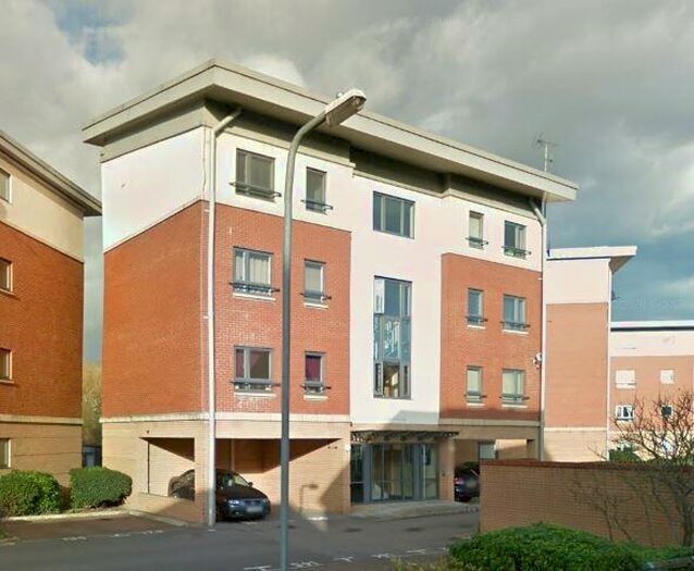 2 Bedroom Flat To Rent In West Cotton Close, Far Cotton, Northampton, NN4