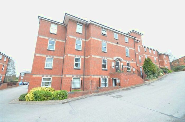2 Bedroom Flat To Rent In Northgate Lodge, Pontefract, WF8