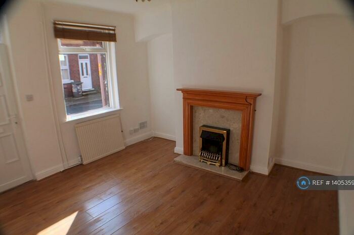 2 Bedroom Terraced House To Rent In Mount Terrace, Barnsley, S73