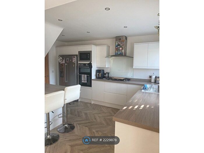 3 Bedroom End Of Terrace House To Rent In Thornwythe Grove, Great Sutton, Ellesmere Port, CH66