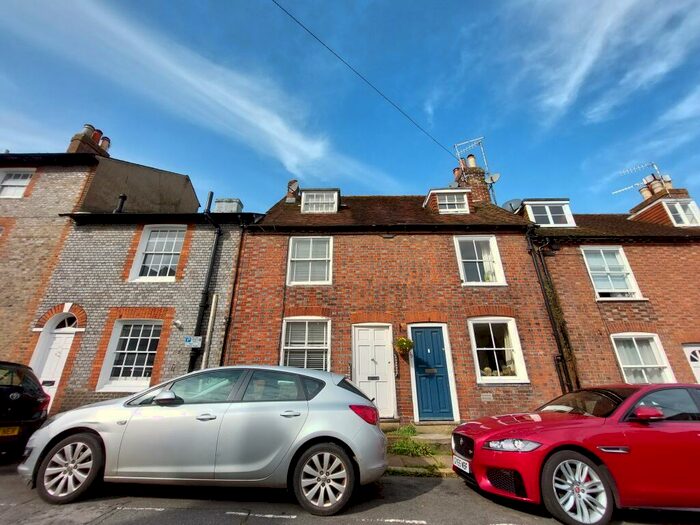 2 Bedroom Terraced House To Rent In Sun Street, Lewes, BN7