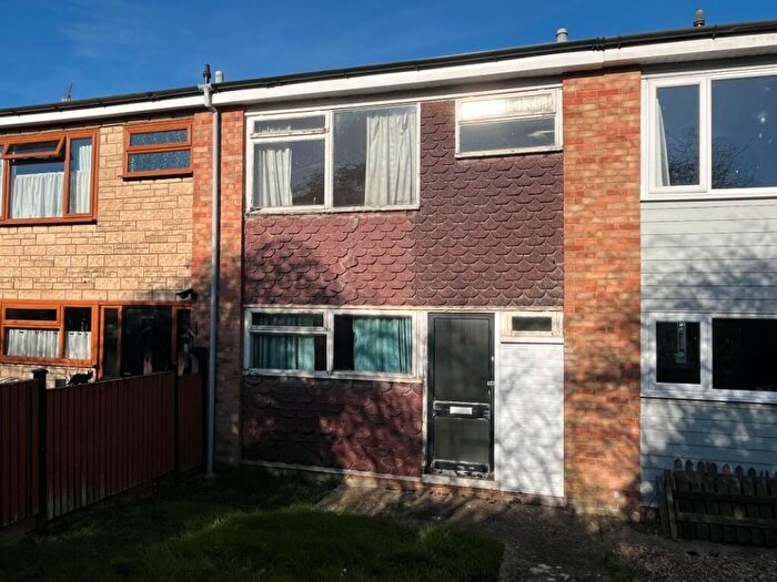 3 Bedroom Terraced House For Sale In Dothans Close, Great Barford, Bedford, Bedfordshire, MK44