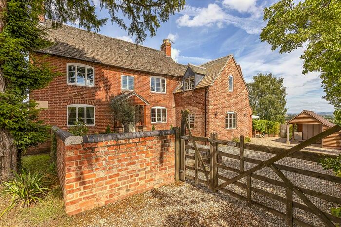 5 Bedroom Detached House For Sale In Elmley Road, Ashton-Under-Hill, Evesham, Worcestershire, WR11