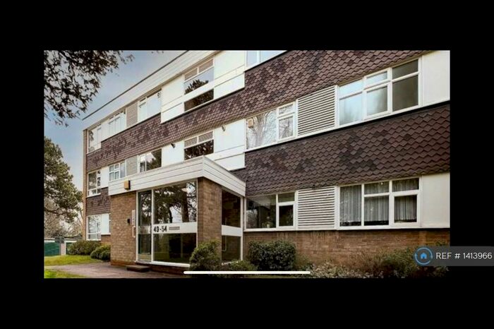 2 Bedroom Flat To Rent In Whetstone Close, Edgbaston, Birmingham, B15