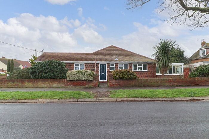 3 Bedroom Bungalow For Sale In King Edward Road, Birchington, Kent, CT7