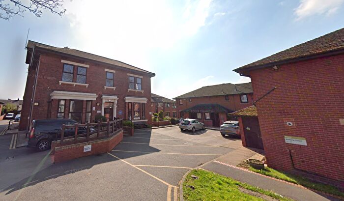 1 Bedroom Flat To Rent In Victoria Court, Barnes Road, Castleford, WF10