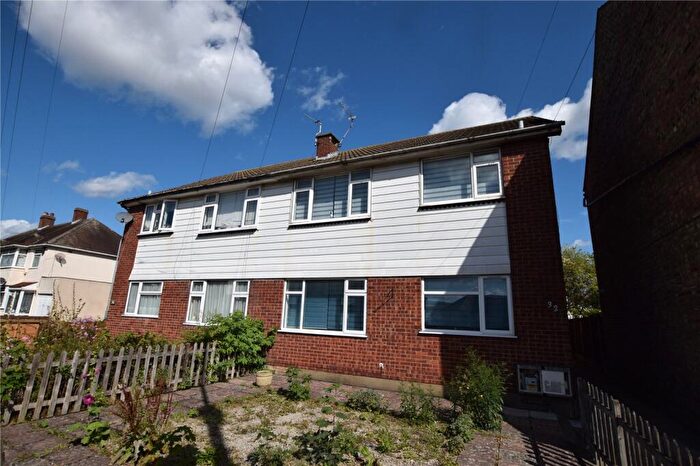 1 Bedroom Maisonette To Rent In Chadwell Heath Lane, Chadwell Heath, Romford, Essex, RM6