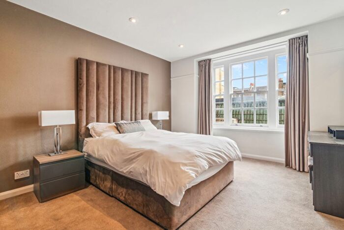 3 Bedroom Flat To Rent In Clarewood Court, Seymour Place, W1H