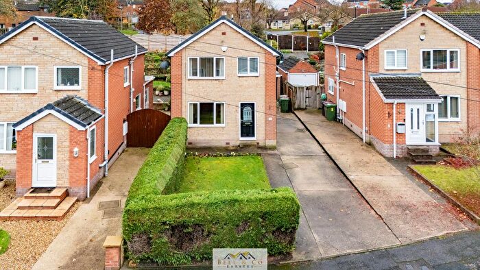 3 Bedroom Detached House For Sale In Metcalfe Avenue, Killamarsh, Sheffield, S21