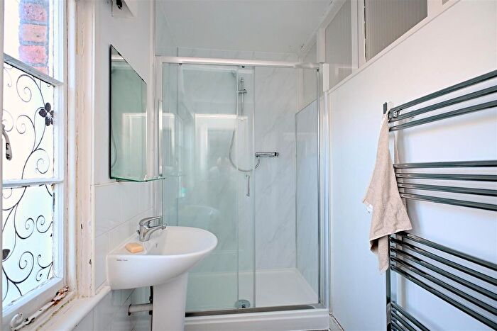 2 Bedroom End Of Terrace House For Sale In Church Street, Old Town, Eastbourne, BN21