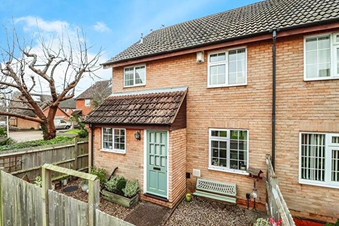 1 Bedroom House To Rent In Tilsworth Walk, St Albans, AL4