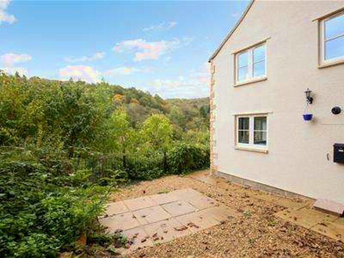 4 Bedroom Semi Detached House For Sale In High Street, Chalford, Stroud