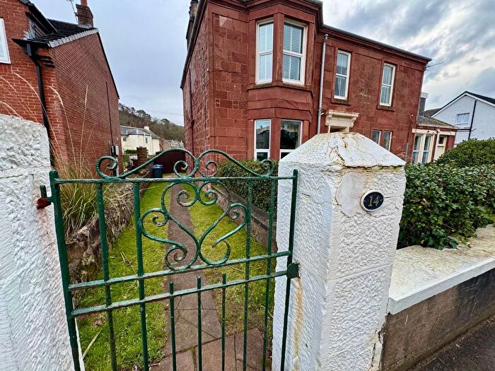 2 Bedroom Flat For Sale In Ferry Road, Millport, Isle Of Cumbrae, KA28