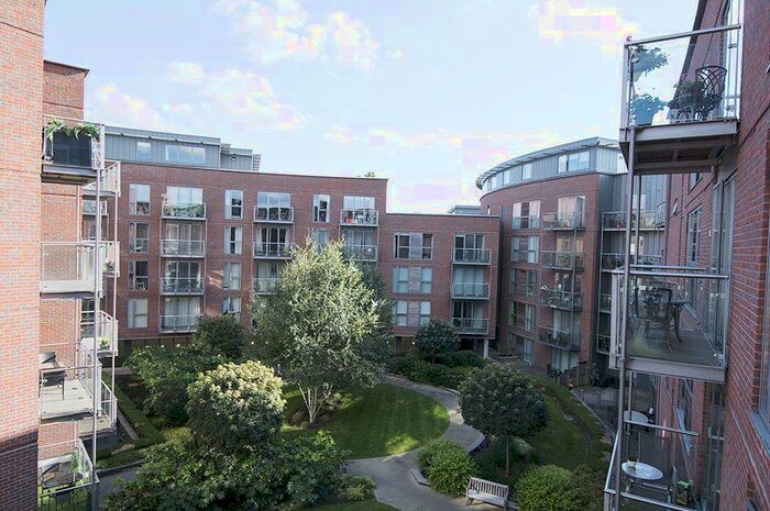 1 Bedroom Apartment To Rent In The Heart, Walton-on-Thames, KT12