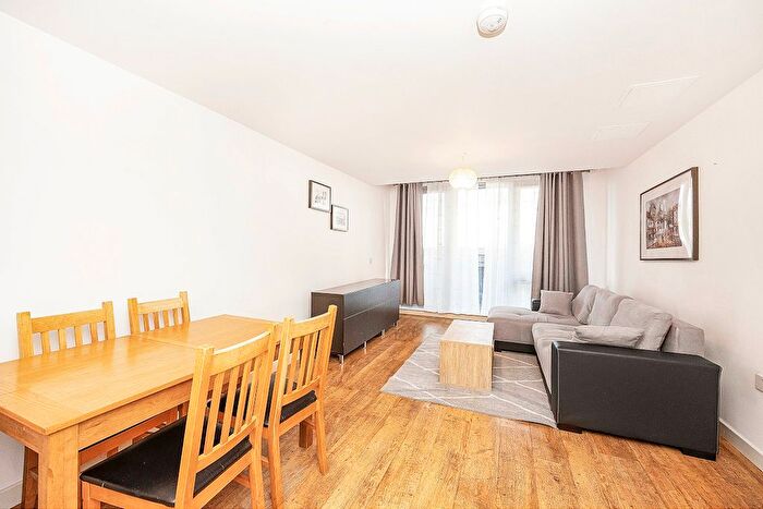 1 Bedroom Flat To Rent In Emily Duncan Place, London, E7