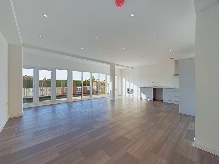 2 Bedroom Flat To Rent In Oceanview Heights, Montague Place, Worthing, BN11