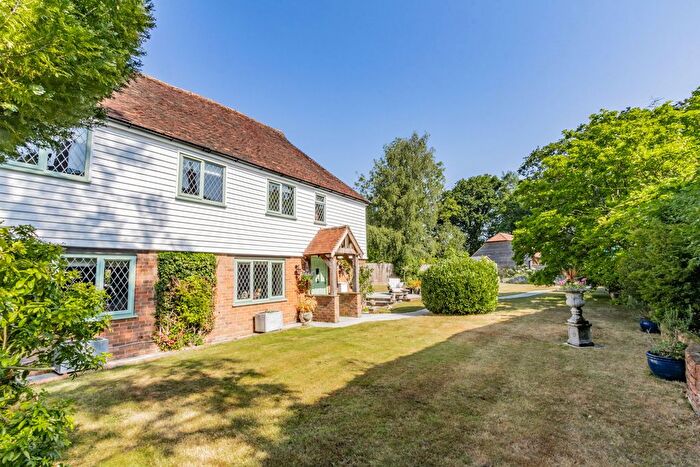 4 Bedroom Detached House For Sale In Cranbrook Road, Benenden, TN17