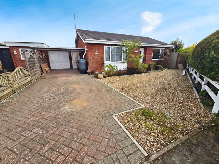 2 Bedroom Detached Bungalow For Sale In Millfield, Ashill, IP25