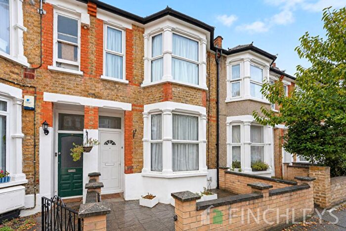 3 Bedroom Terraced House For Sale In Glebe Road, London, N3