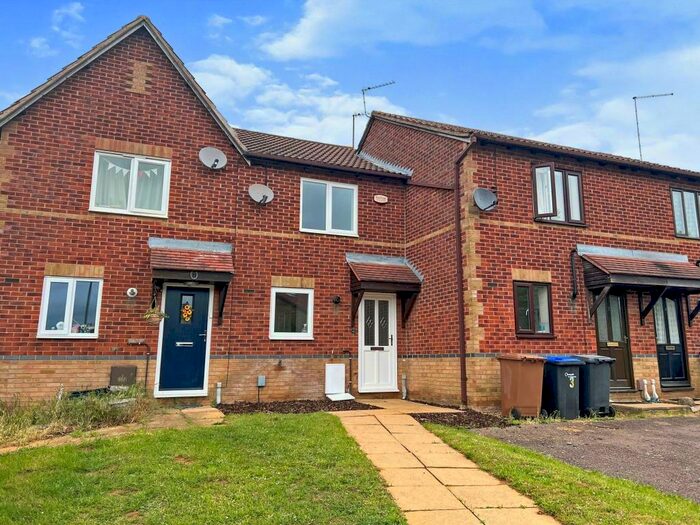 2 Bedroom Terraced House To Rent In Belton Close, East Hunsbury, Northampton, NN4