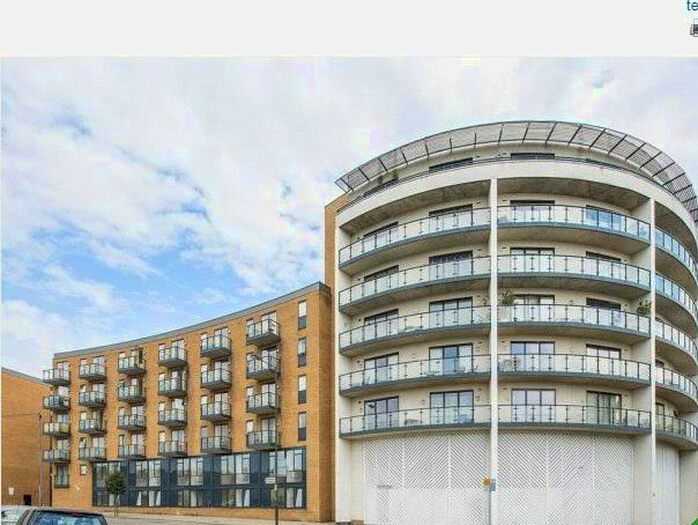 2 Bedroom Flat To Rent In Durnsford Road, London, SW19