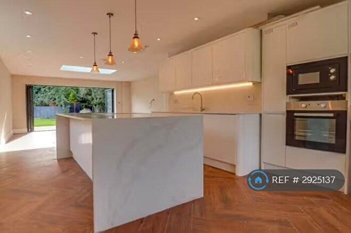 4 Bedroom Semi-Detached House To Rent In Ongar Road, Brentwood, CM15