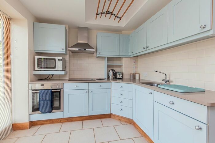 1 Bedroom Flat To Rent In Elsfield, Oxford, OX3