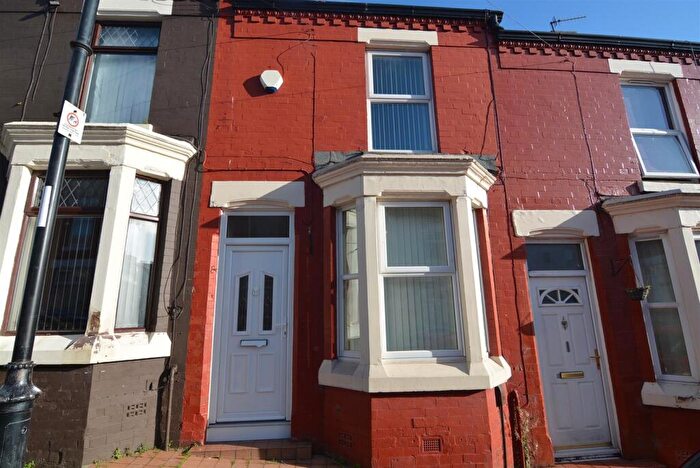 2 Bedroom Terraced House To Rent In Sandbeck Street, Dingle, L8