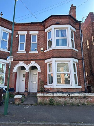 6 Bedroom House Of Multiple Occupation To Rent In Arthur Avenue, Nottingham, NG7