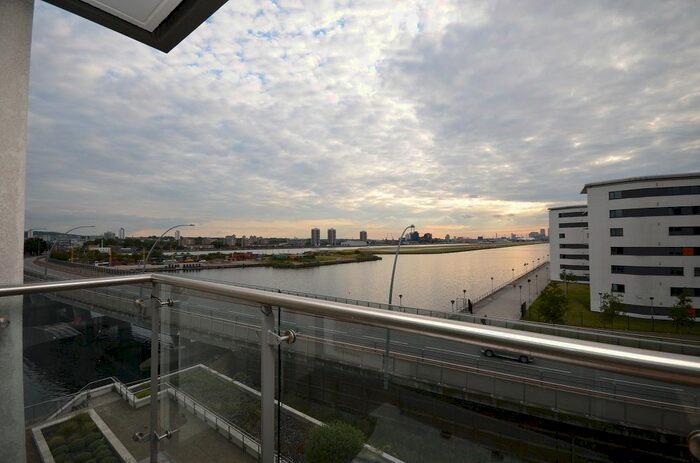 1 Bedroom Flat To Rent In Basin Approach, London, E16