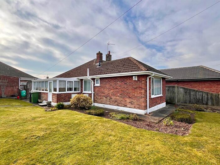 2 Bedroom Semi-Detached Bungalow For Sale In Norwich Road, Caister-On-Sea, NR30
