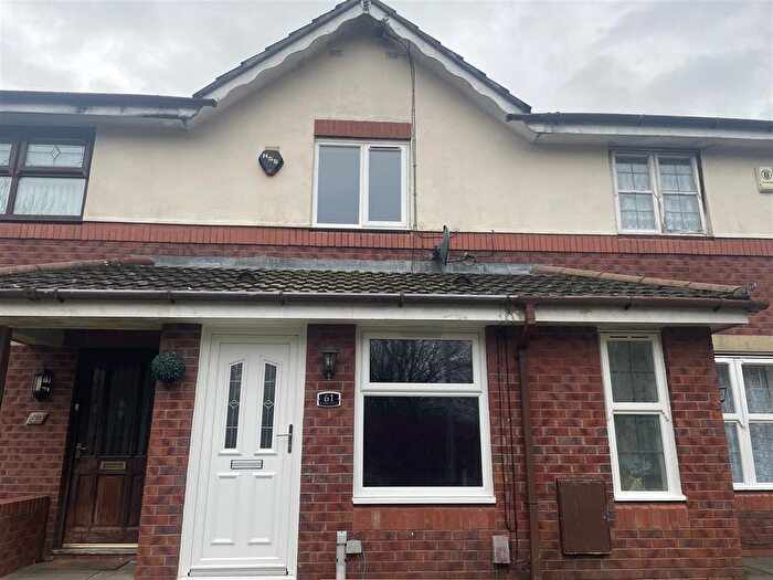 2 Bedroom Property To Rent In Furness Avenue, Oldham, OL8