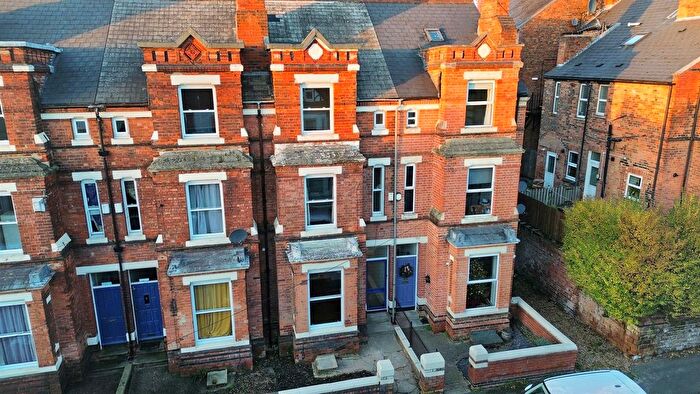 5 Bedroom Terraced House For Sale In Waldeck Road, Sherwood, Nottingham, NG5