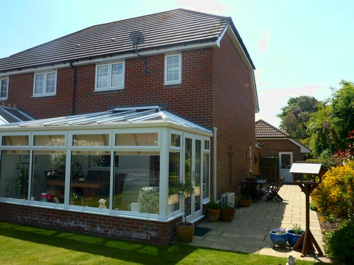 3 Bedroom End Of Terrace House To Rent In The Farthings, Fareham, PO14