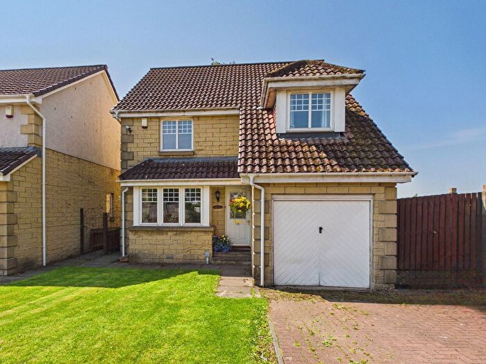4 Bedroom Detached House For Sale In Kirk Road, Bathgate, EH48