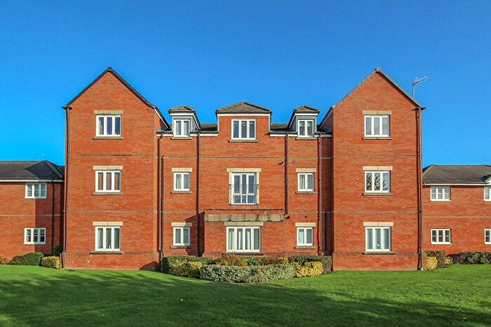2 Bedroom Flat To Rent In Shepherds Walk, Bradley Stoke, Bristol, BS32