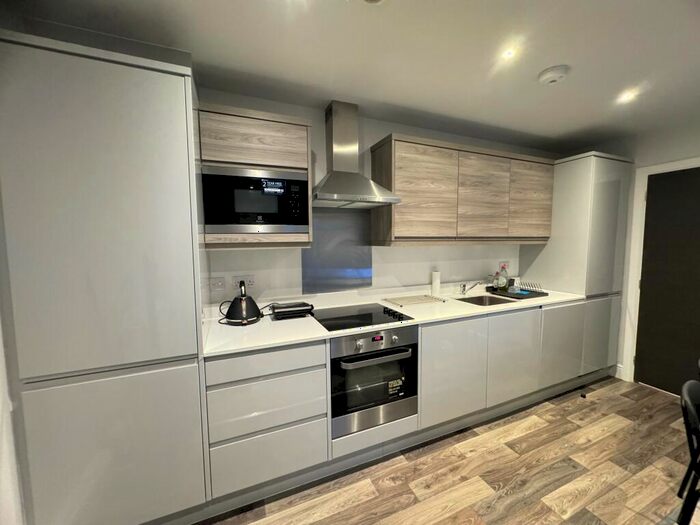 1 Bedroom Apartment To Rent In Soothouse Spring, St Albans, AL3