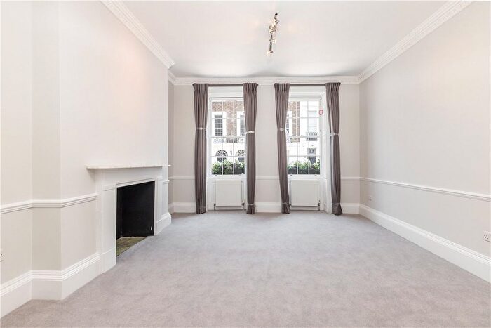 1 Bedroom Flat To Rent In Manchester Street, Marylebone, London, W1U