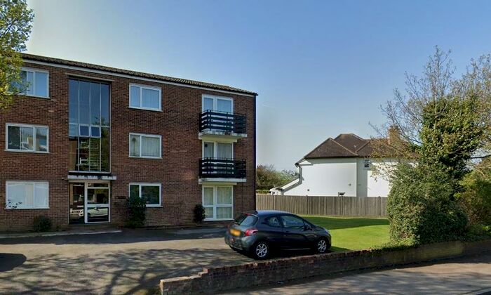 1 Bedroom Flat To Rent In Bourne Way Bromley, BR2