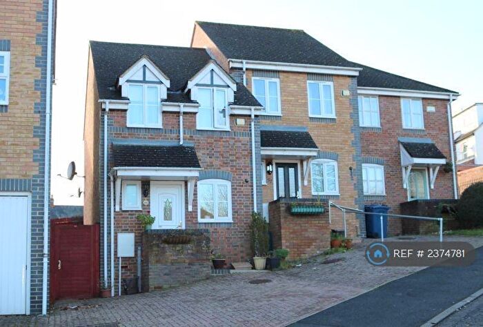 2 Bedroom Semi-Detached House To Rent In Wheelers Park, High Wycombe, HP13