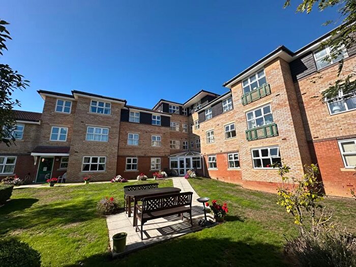 2 Bedroom Property For Sale In Seabrook Court, Station Close, Potters Bar, EN6
