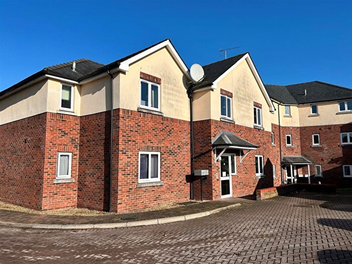 2 Bedroom Flat To Rent In Eden Court, Ryeland Street, Hereford, HR4