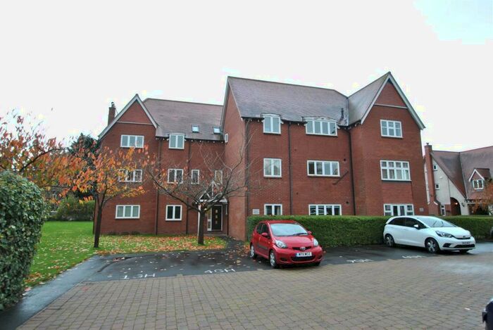 2 Bedroom Apartment To Rent In Cotton Lane, Birmingham, B13