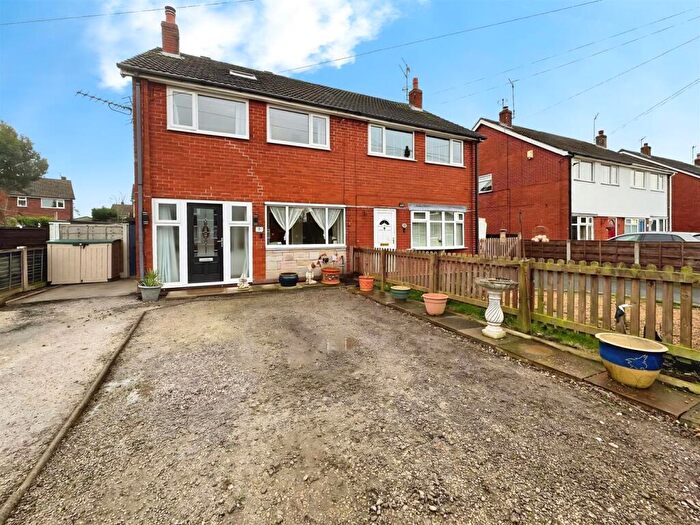 4 Bedroom Semi Detached House For Sale In Norfolk Road, Congleton, CW12