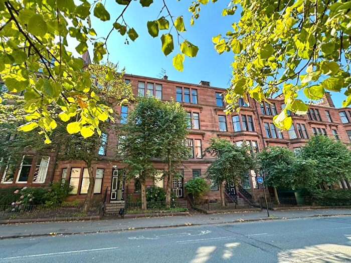3 Bedroom Flat To Rent In Clarence Drive, Hyndland, Glasgow, G12