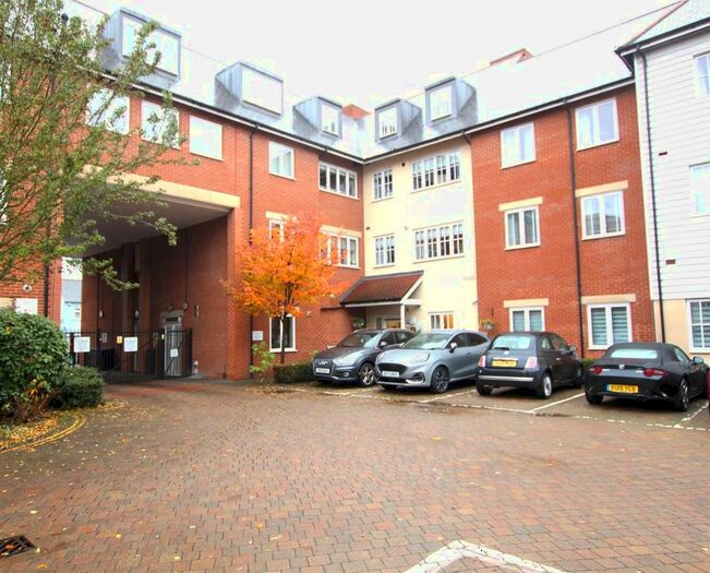 Property To Rent In Ongar Road, Brentwood, CM15