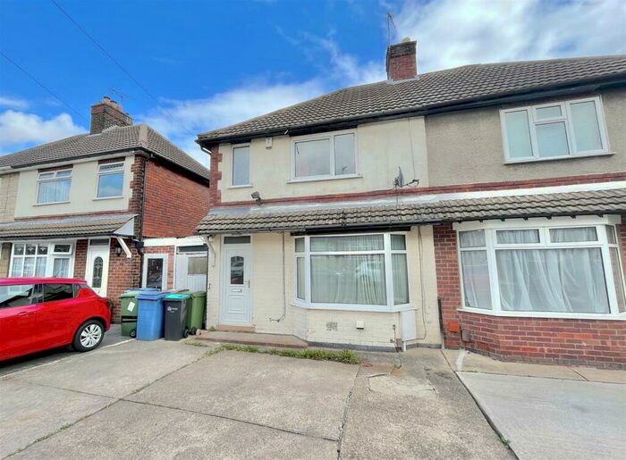 2 Bedroom Semi-Detached House For Sale In Crompton Road Mansfield Nottinghamshire, NG19