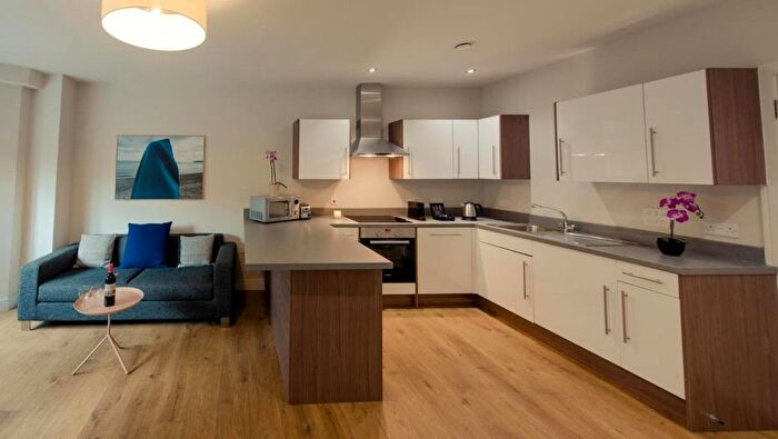 1 Bedroom Flat To Rent In Bath Street, Glasgow, G2