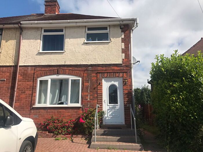 3 Bedroom Property To Rent In Dimbles Hill, Lichfield, WS13