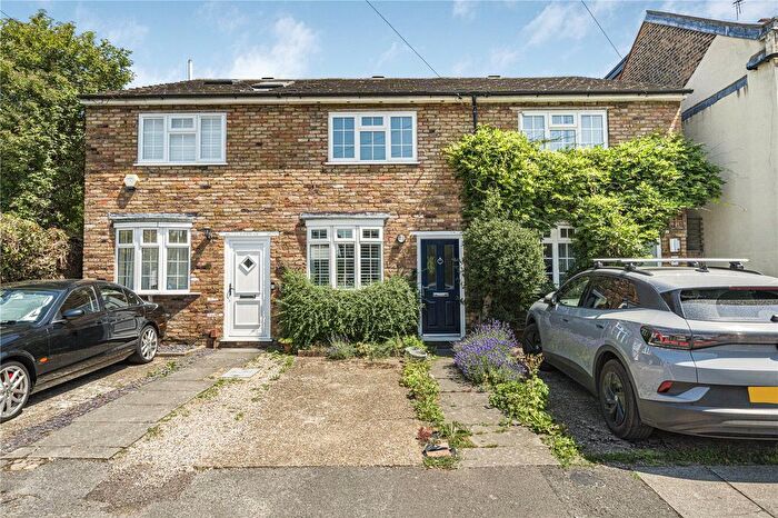 2 Bedroom Terraced House For Sale In Church Lane, Teddington, TW11